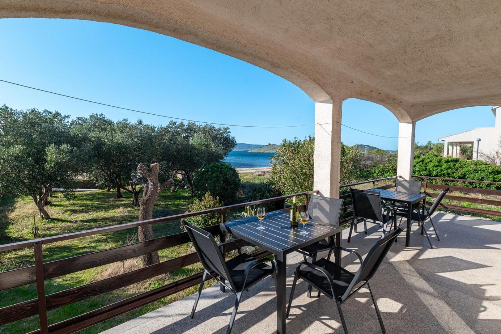Beachfront Apartment Lostura Turanj Luaran gambar